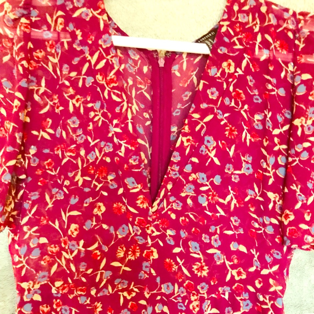 Spring flowery print,airy mini dress by:Forever 21